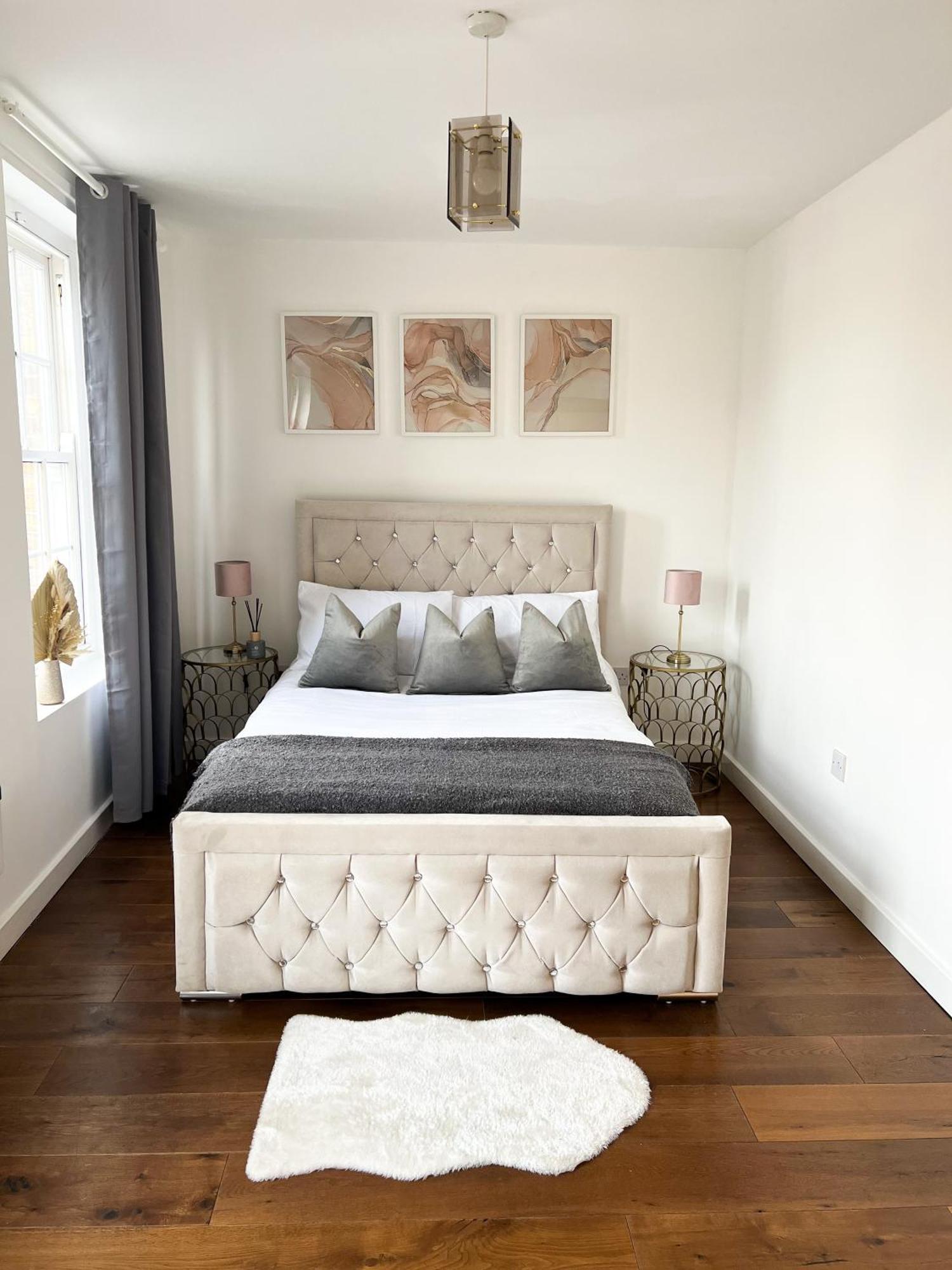 London Stylish 1 Bedroom Apartment Exterior photo